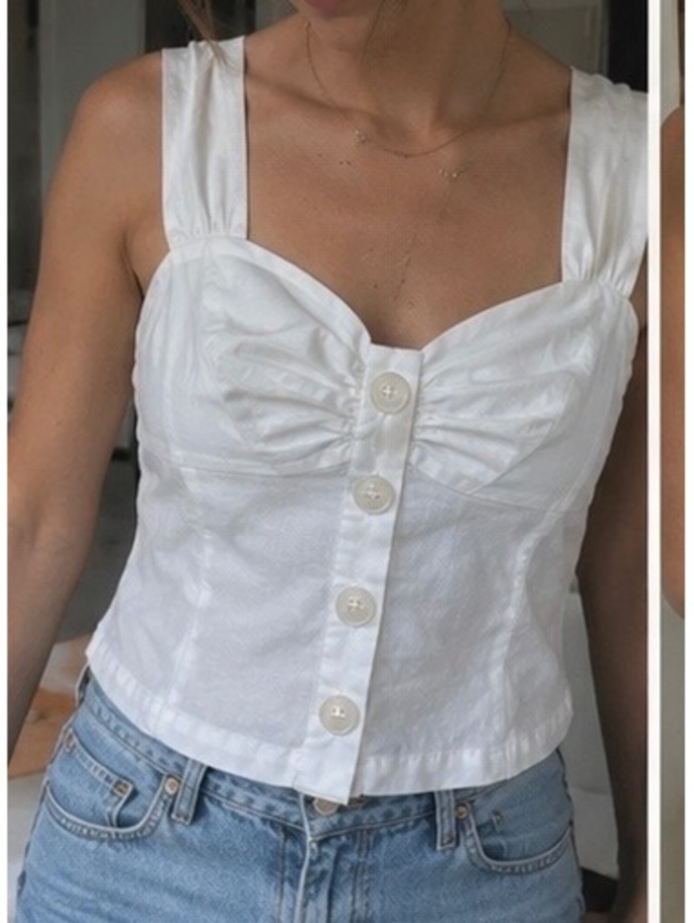 White Button Sweetheart Crop Top (100% Cotton) - Picture 2 of 4
